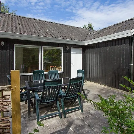 Tatil Evi Three-bedroom Holiday In *